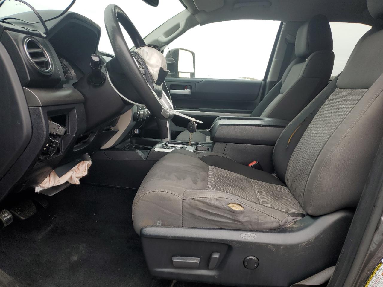 TOYOTA TUNDRA DOUBLE CAB SR