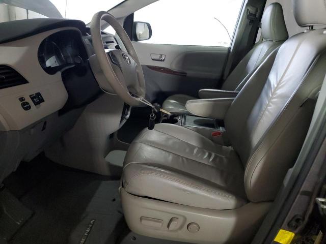 2012 TOYOTA SIENNA #3292369303