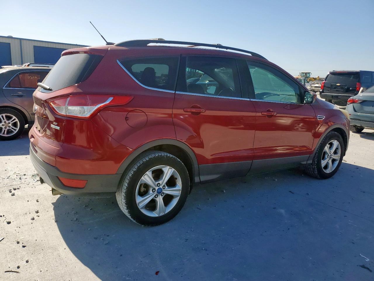FORD ESCAPE SE