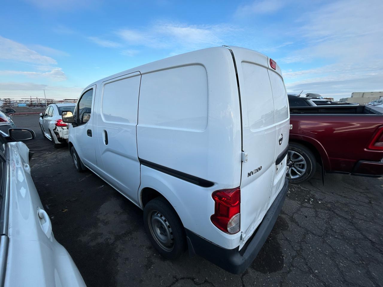 NISSAN NV200 2.5S