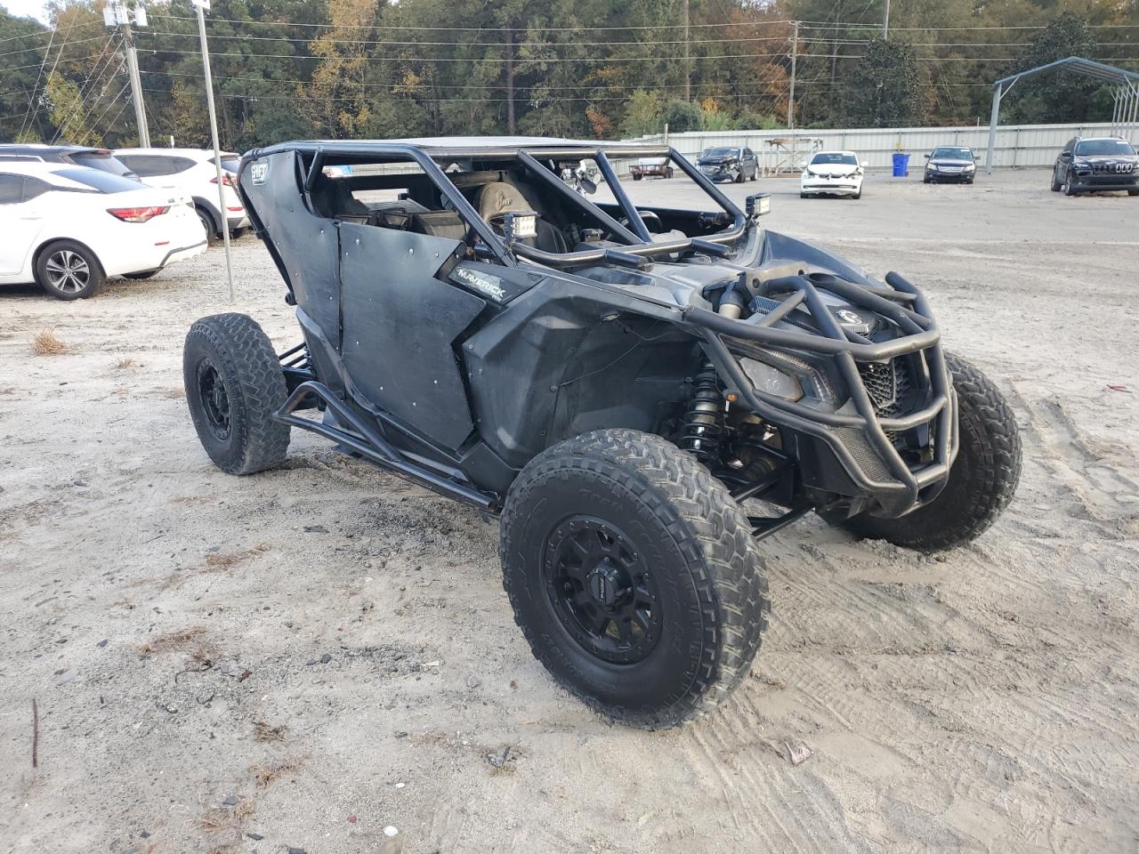 Lot #3292352301 2017 CAN-AM MAVERICK X