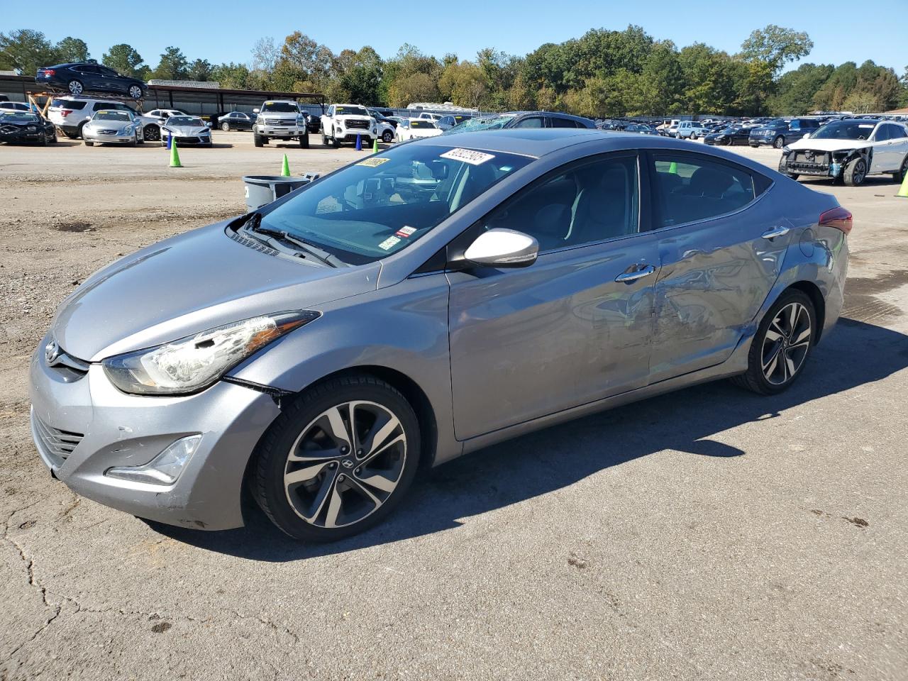 HYUNDAI ELANTRA SE