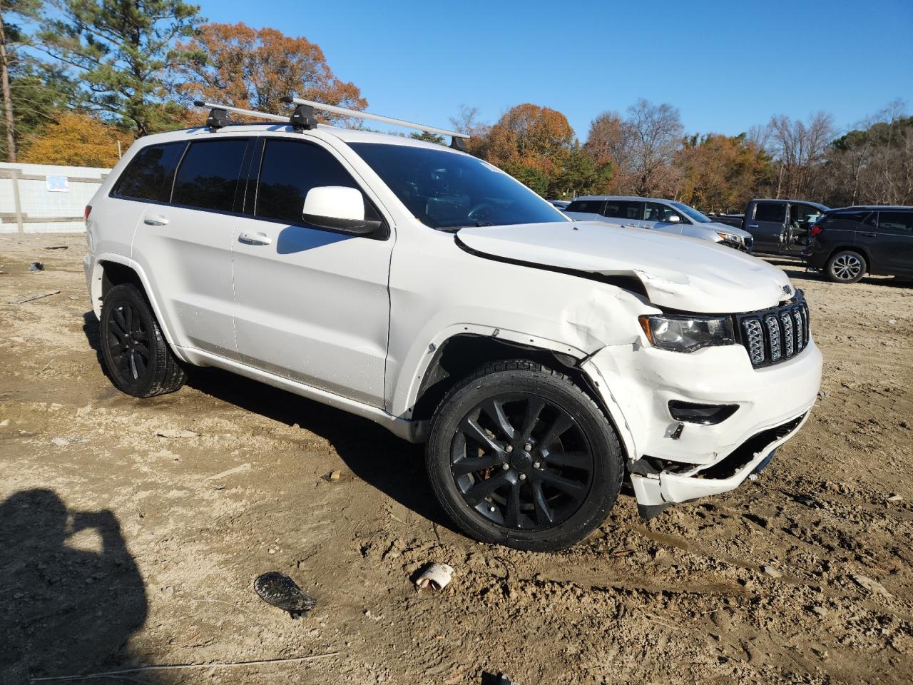 JEEP GRAND CHEROKEE LAREDO