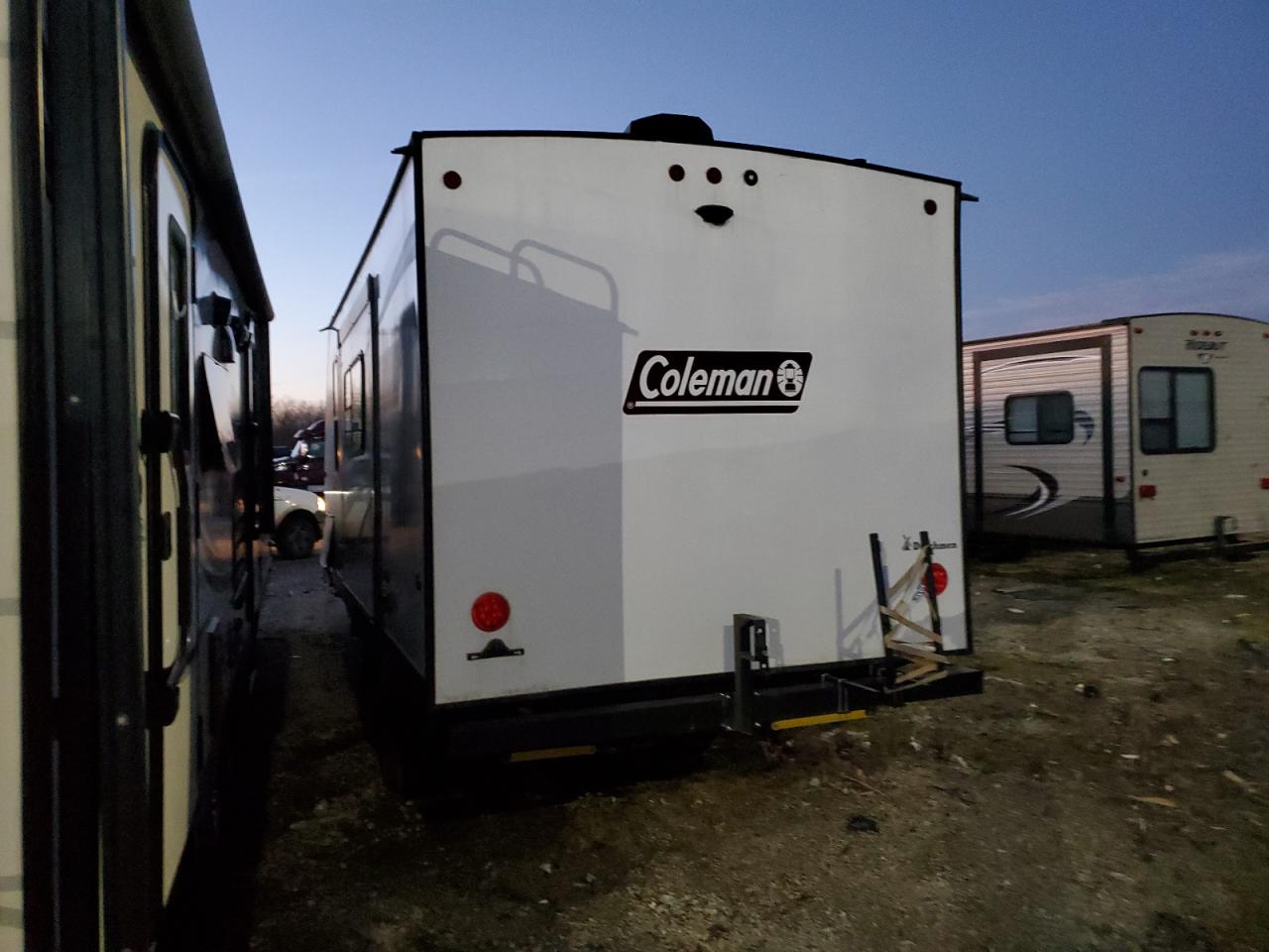 Lot #3297220433 2021 KUTB COLEMAN BY DUTCHMEN