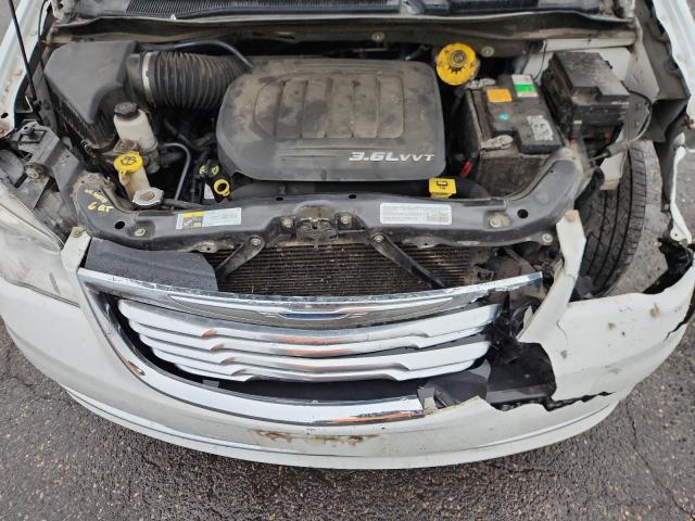 2014 CHRYSLER TOWN & COU #3291315131