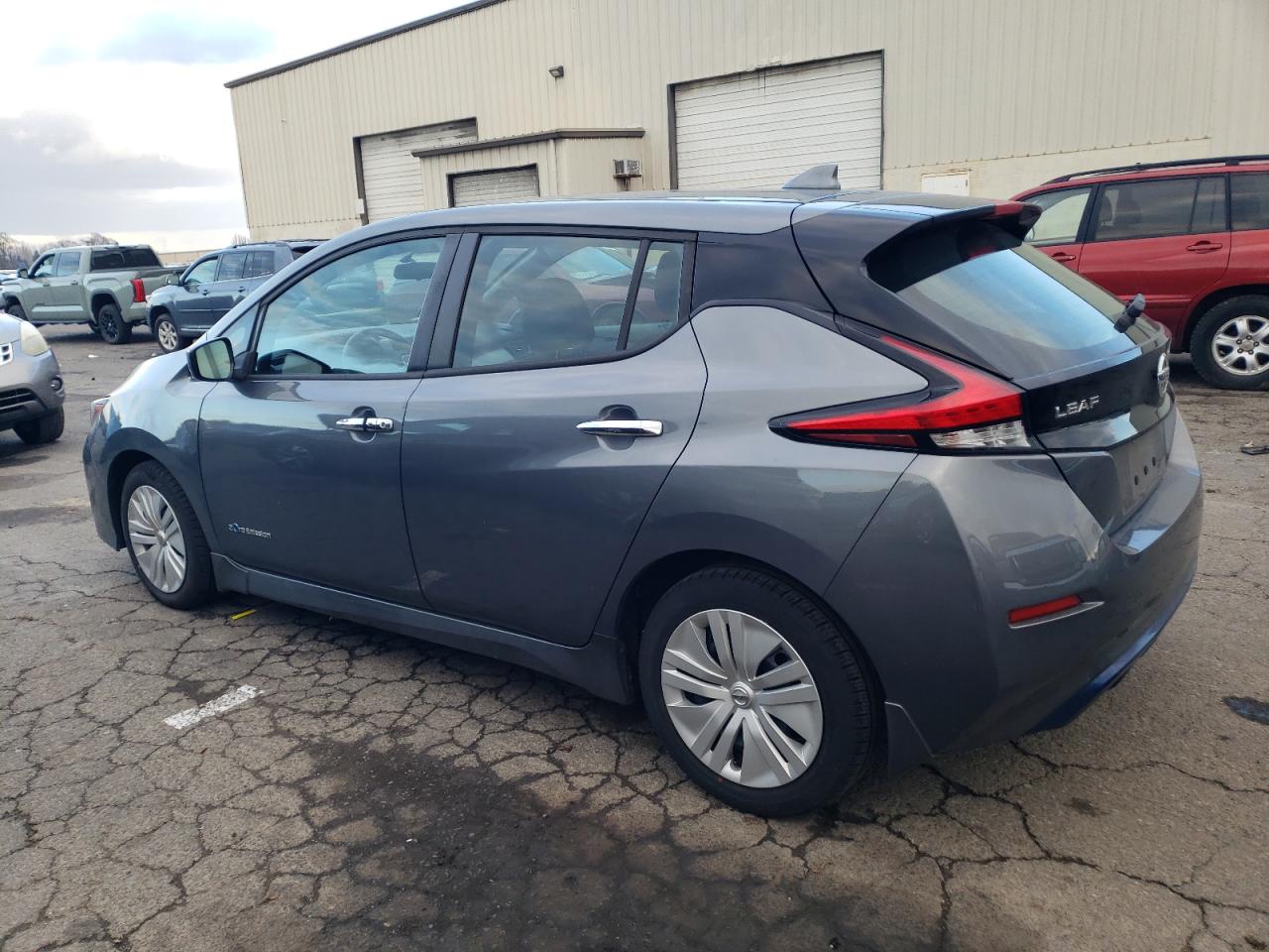 NISSAN LEAF S