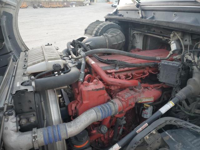 2017 VOLVO VN VNL #3292427568