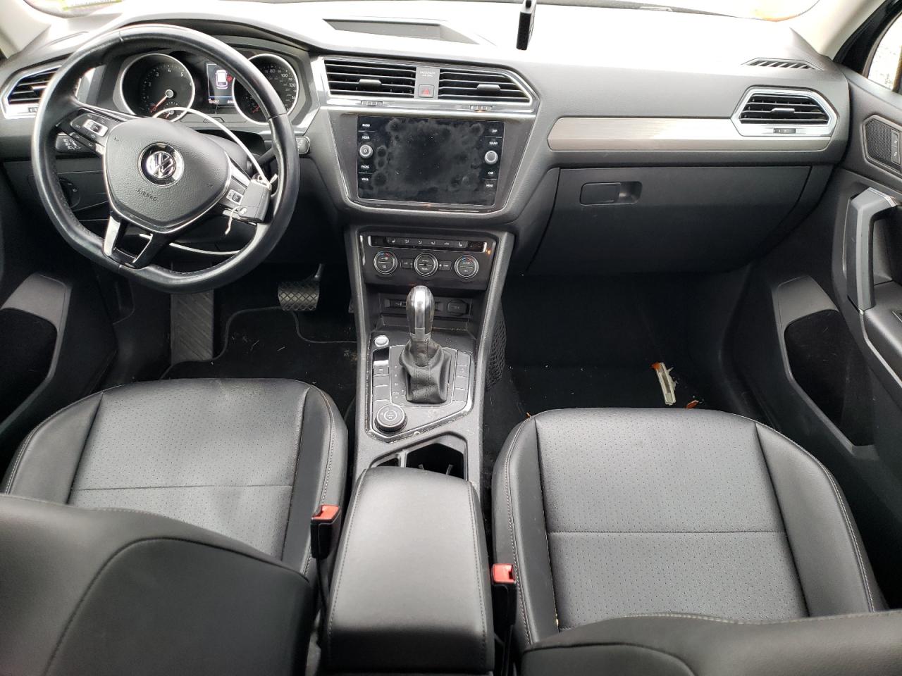 VOLKSWAGEN TIGUAN SE