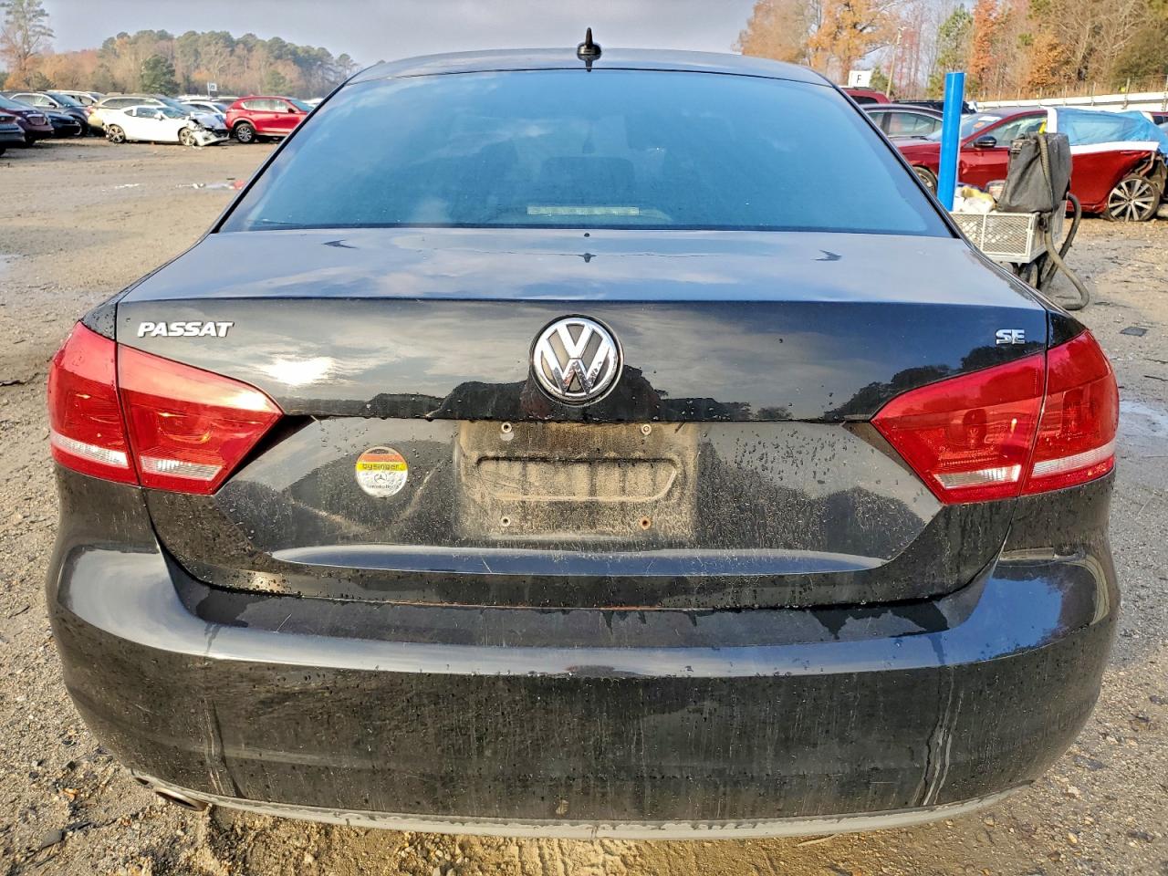 VOLKSWAGEN PASSAT SE