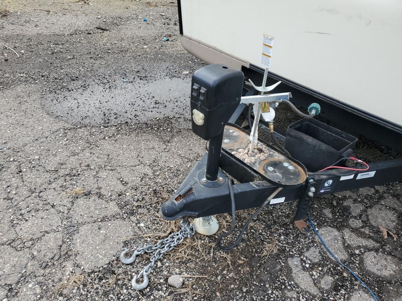 Lot #3301629626 2017 FLAG STAFF 23IKSS