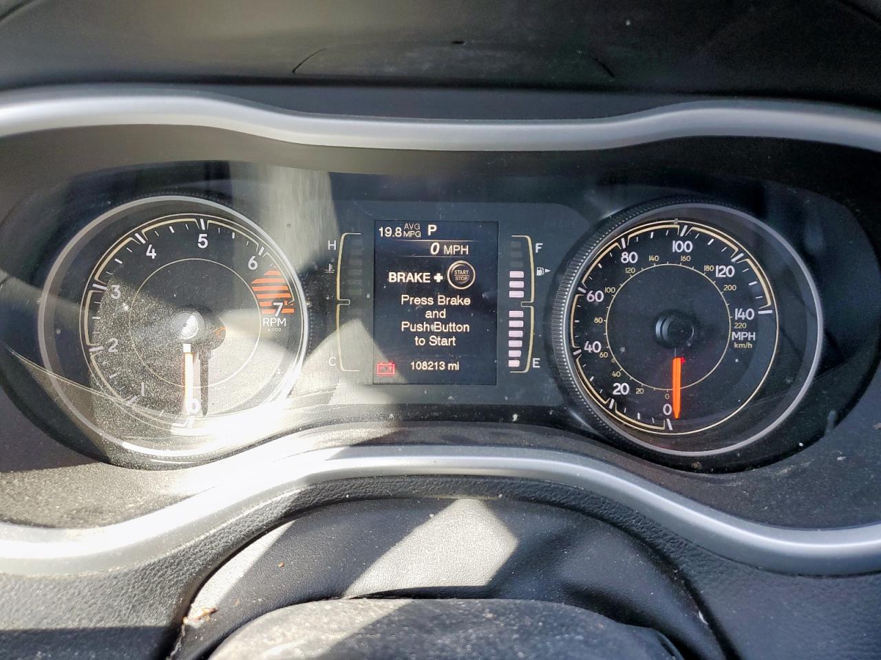 JEEP GRAND CHEROKEE LATITUDE PLUS