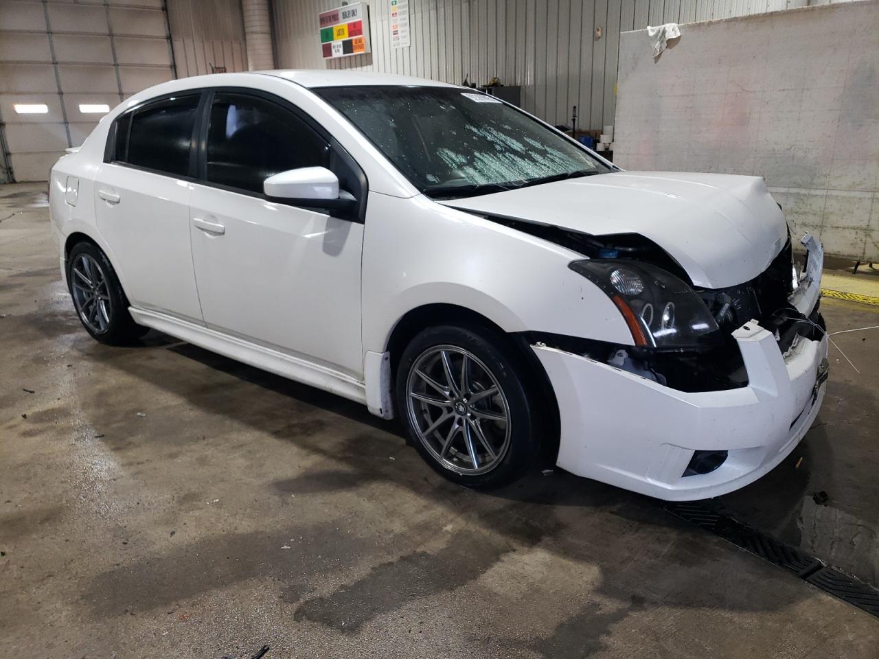 NISSAN SENTRA SE-R SPEC V