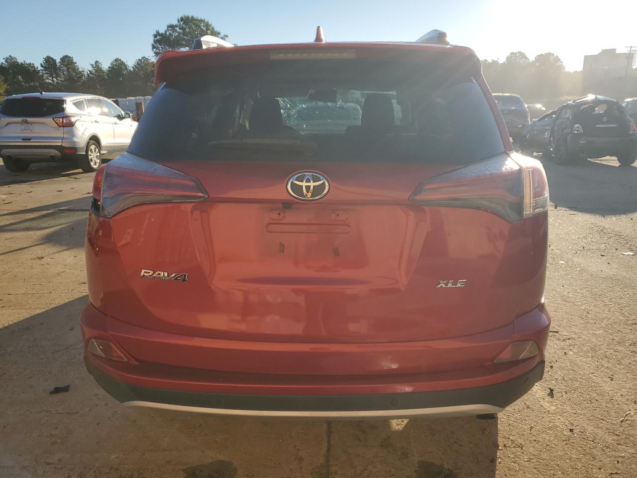 TOYOTA RAV4 XLE
