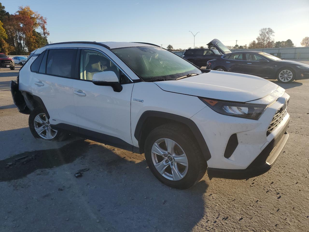 TOYOTA RAV4 LE
