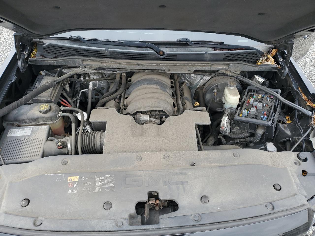 GMC SIERRA K1500 SLT