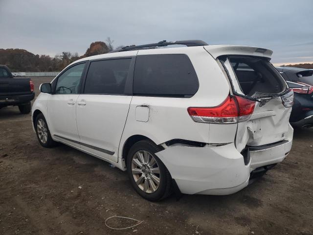 2013 TOYOTA SIENNA LE - 5TDJK3DC2DS060093