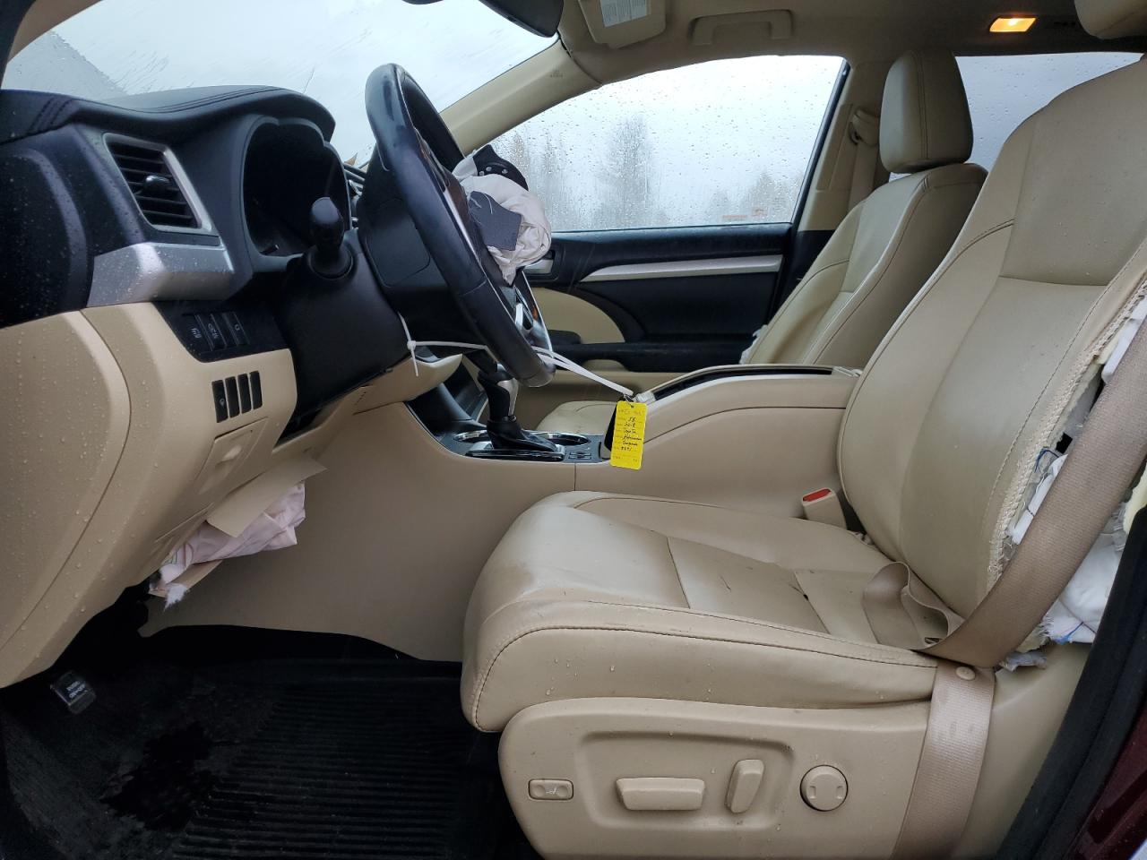 TOYOTA HIGHLANDER SE