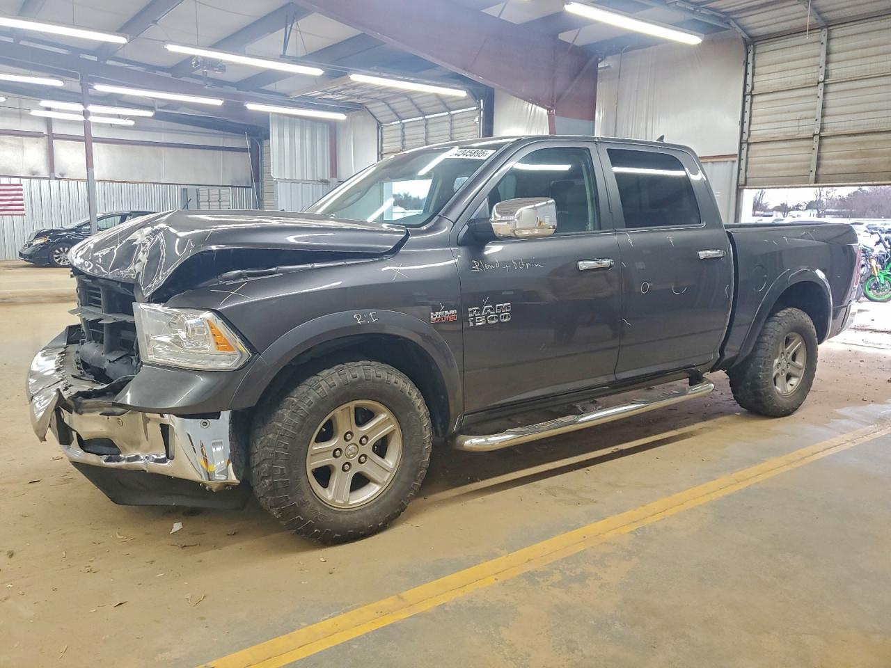 RAM 1500 LARAMIE