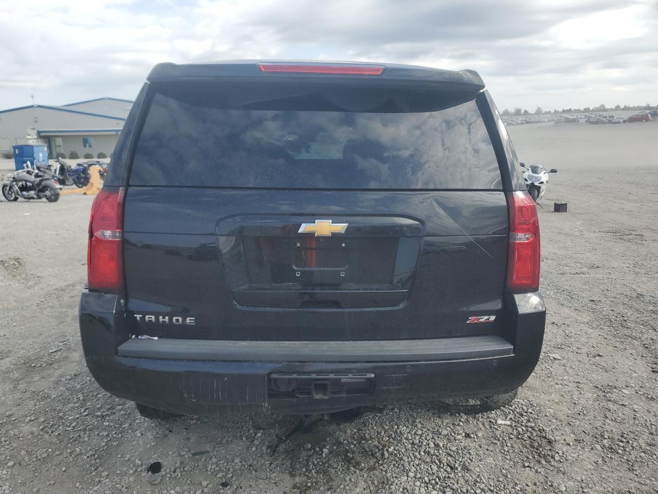 CHEVROLET TAHOE K1500 LT