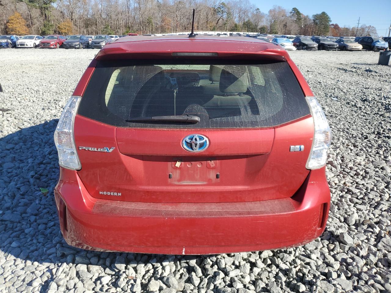 TOYOTA PRIUS V