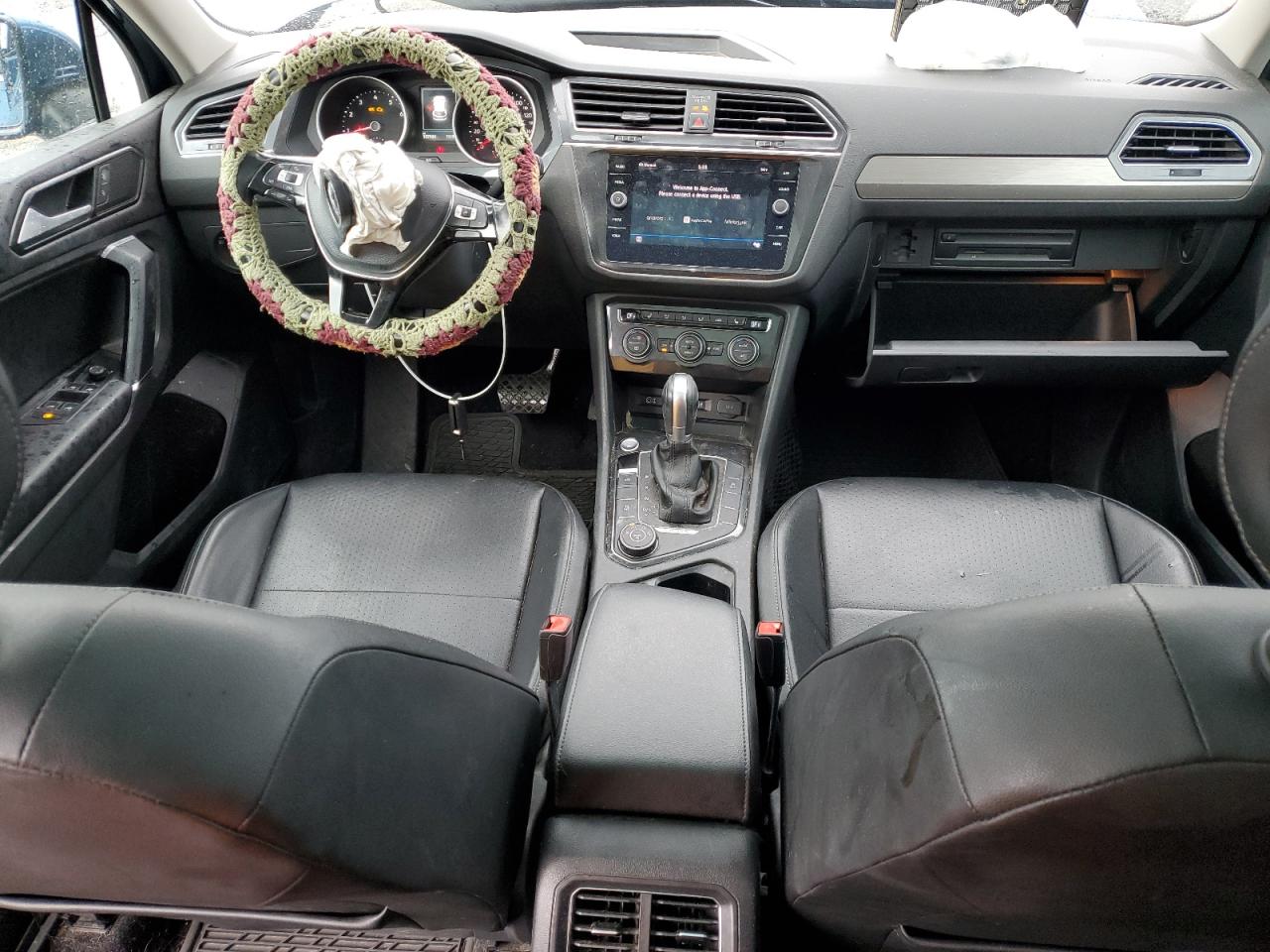 VOLKSWAGEN TIGUAN SE