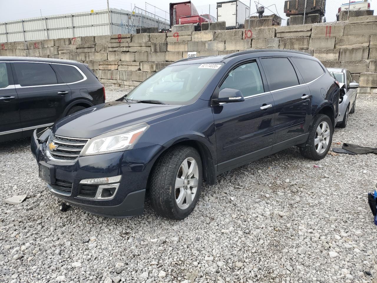 CHEVROLET TRAVERSE LT