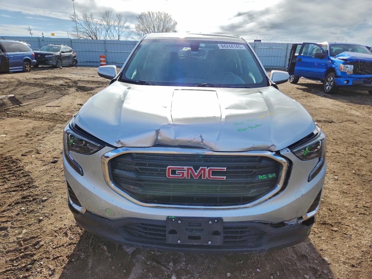 GMC TERRAIN SLE