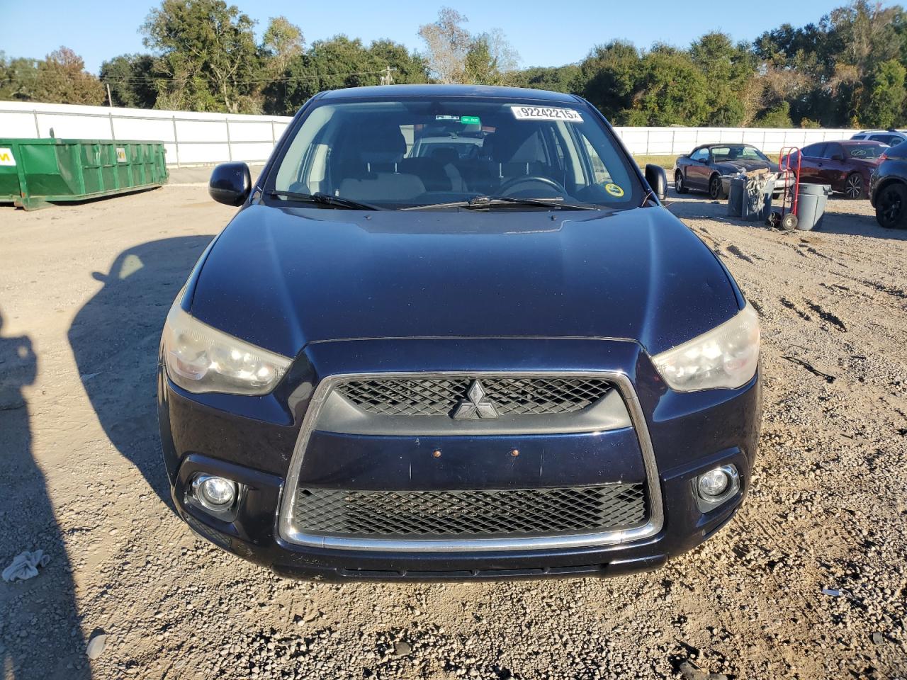 MITSUBISHI OUTLANDER SE