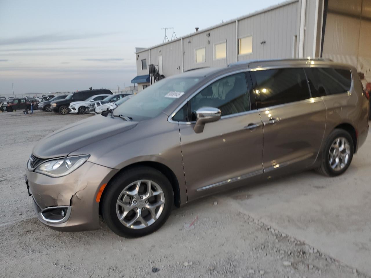 CHRYSLER PACIFICA LIMITED