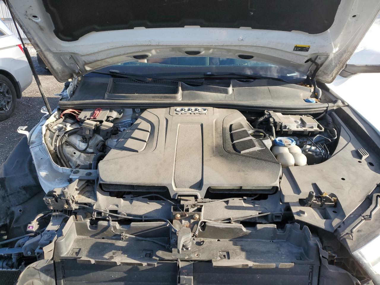 AUDI Q7 PREMIUM PLUS