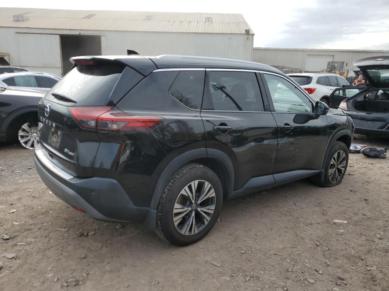 Lot #3301983448 2021 NISSAN ROGUE SV