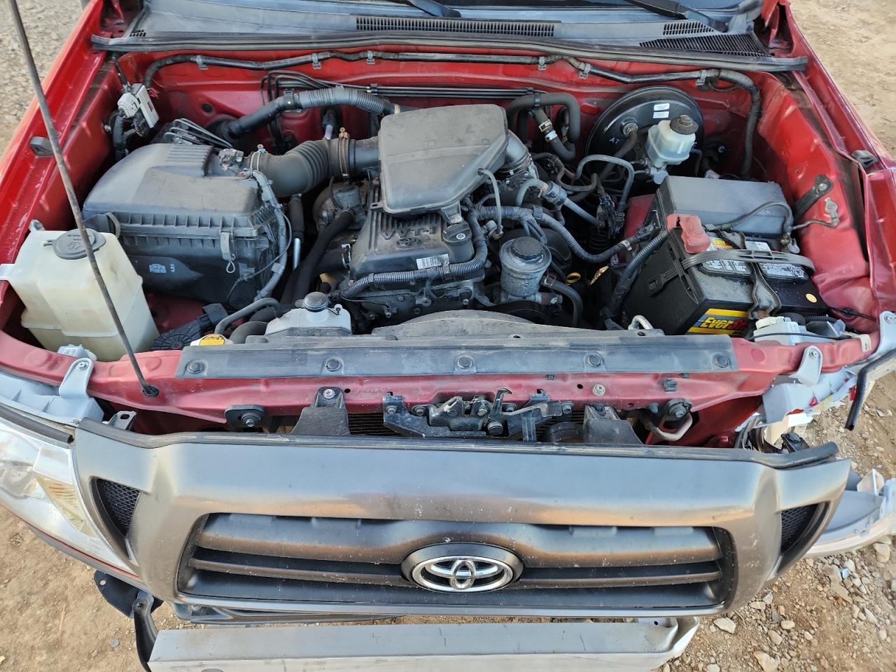 TOYOTA TACOMA