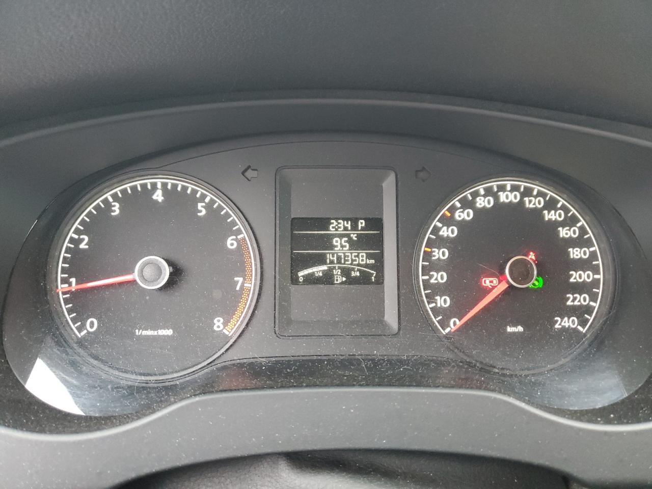 VOLKSWAGEN JETTA BASE