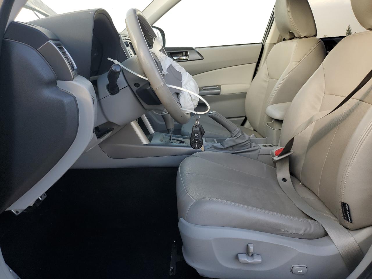 SUBARU FORESTER TOURING