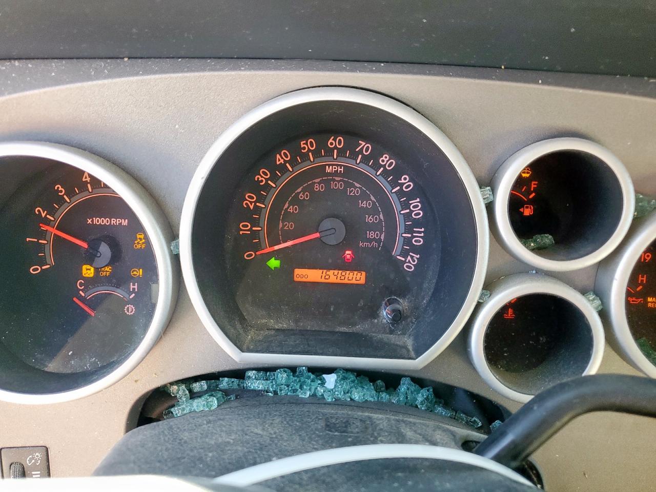 TOYOTA TUNDRA CREWMAX SR5