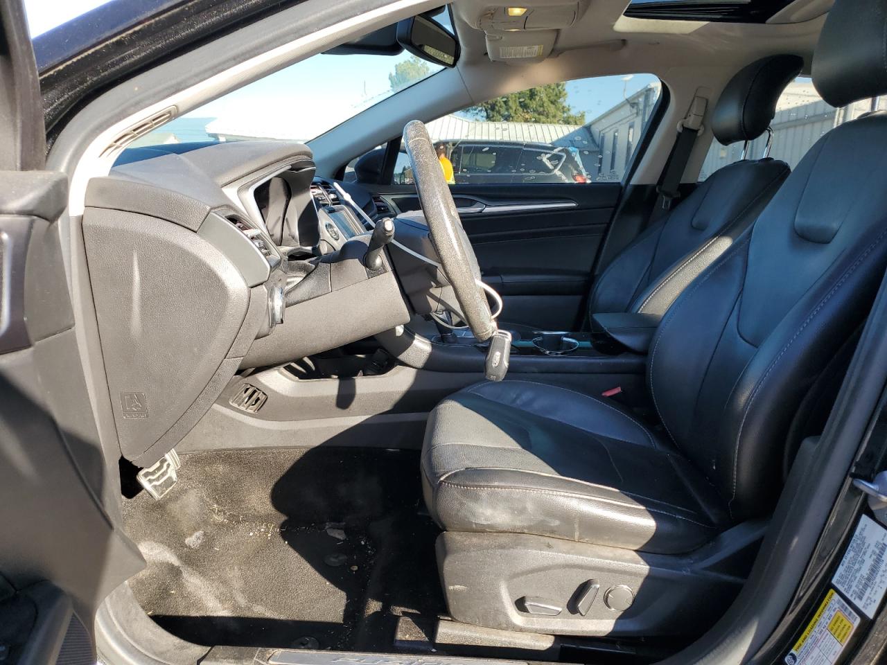 FORD FUSION TITANIUM HEV