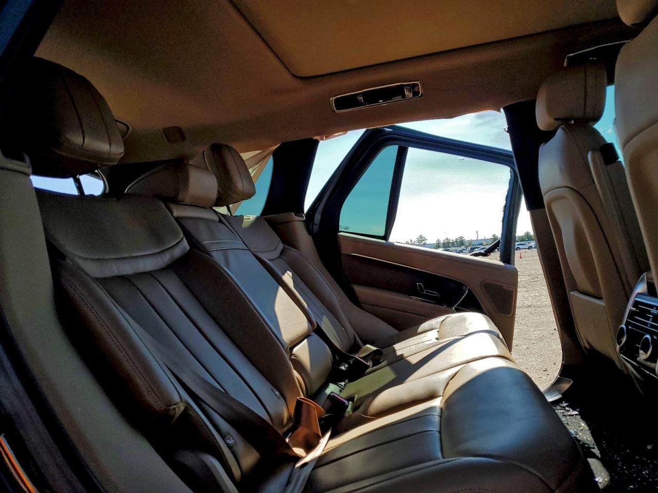 LAND ROVER RANGE ROVER SE