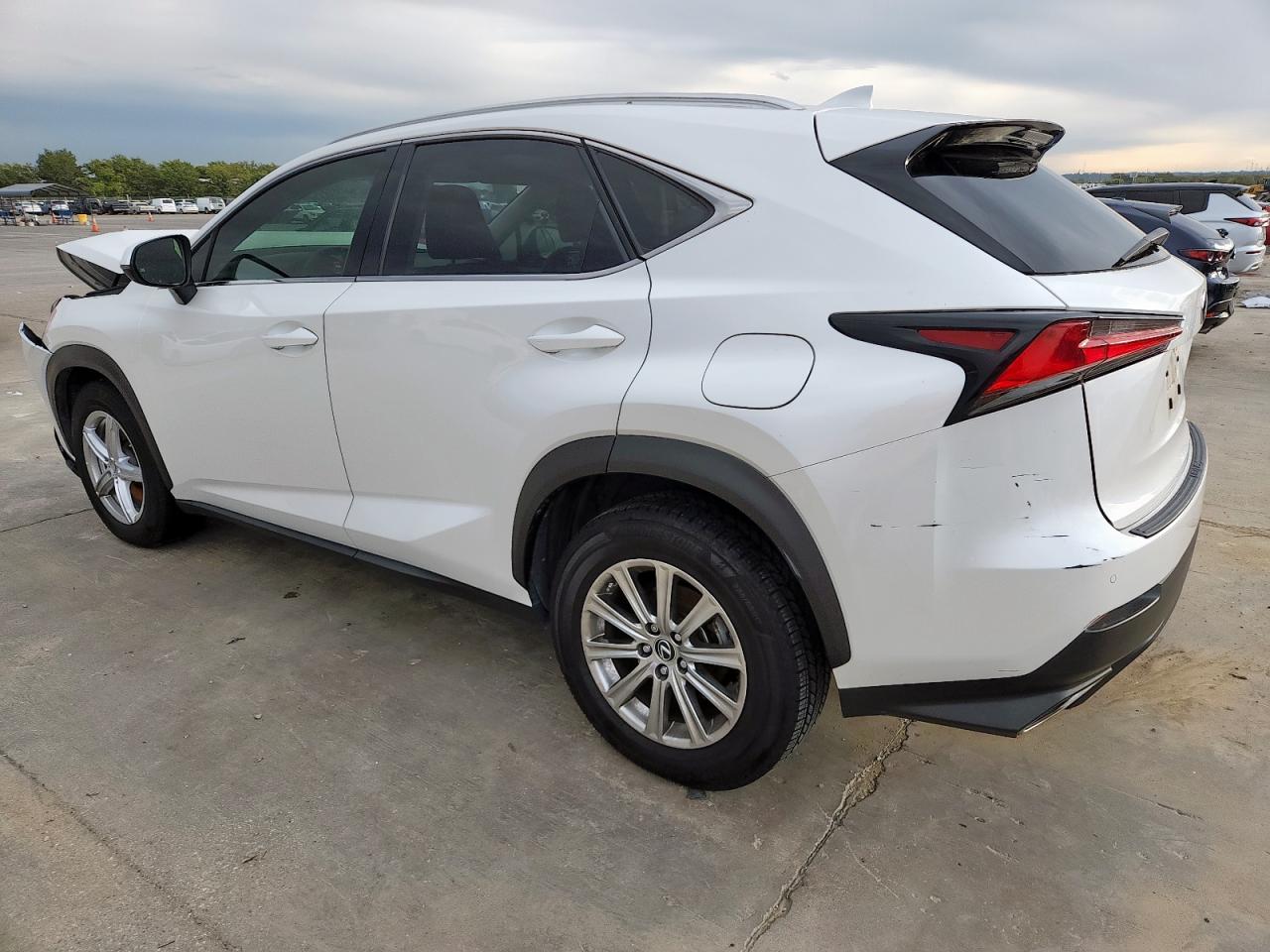 LEXUS NX 300