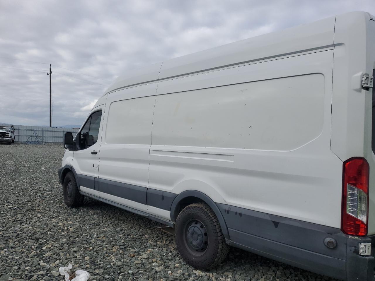 FORD TRANSIT T-250