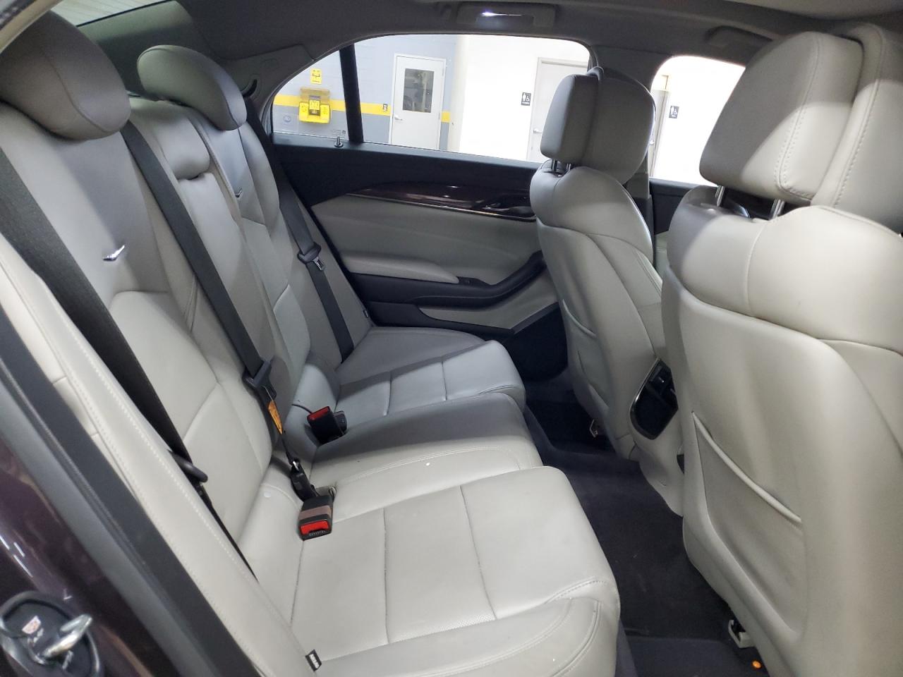 CADILLAC CTS LUXURY COLLECTION