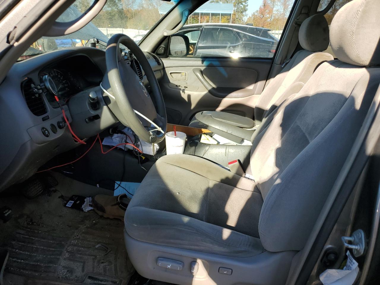 Lot #3284028817 2005 TOYOTA SEQUOIA SR