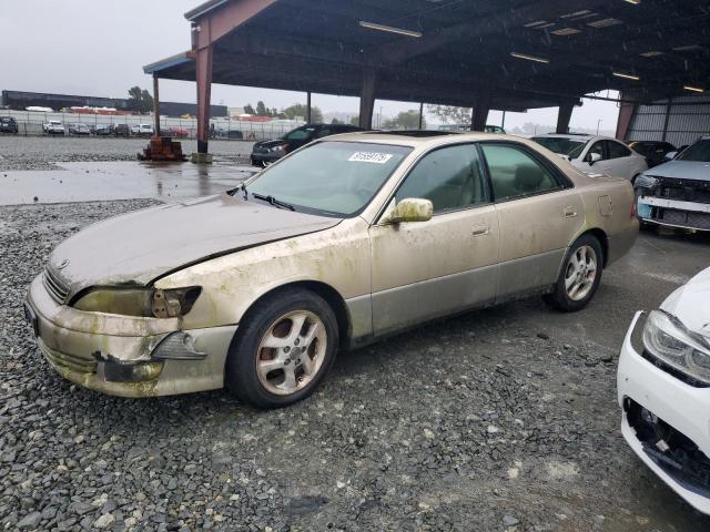 Global Auto Auctions: 2000 LEXUS ES 300