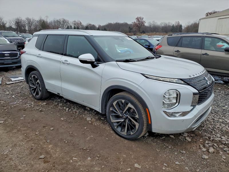 2023 MITSUBISHI OUTLANDER #3301983460