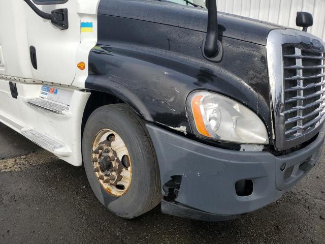 2018 FREIGHTLINER CASCADIA 1 #3285846565