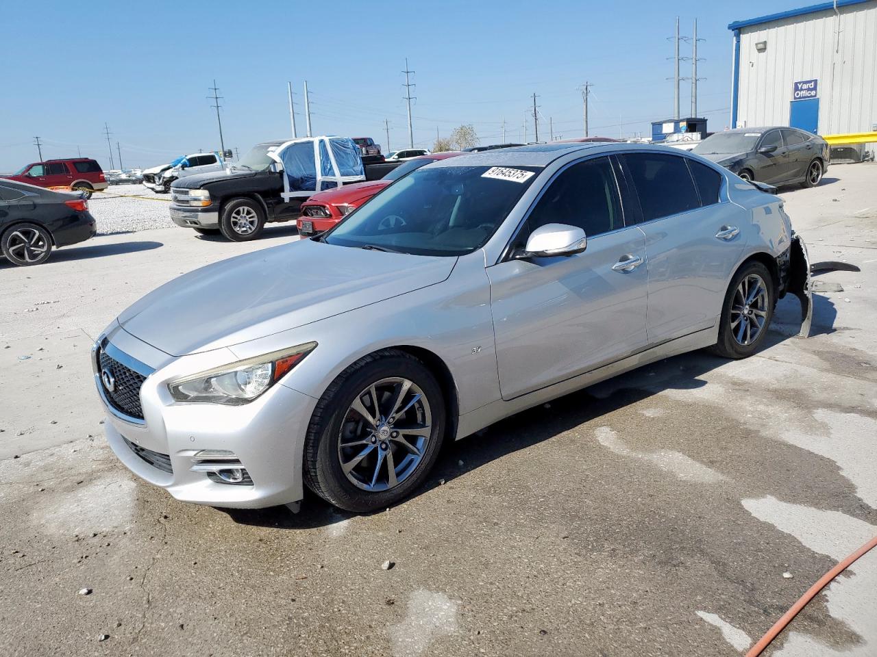 INFINITI Q50 BASE