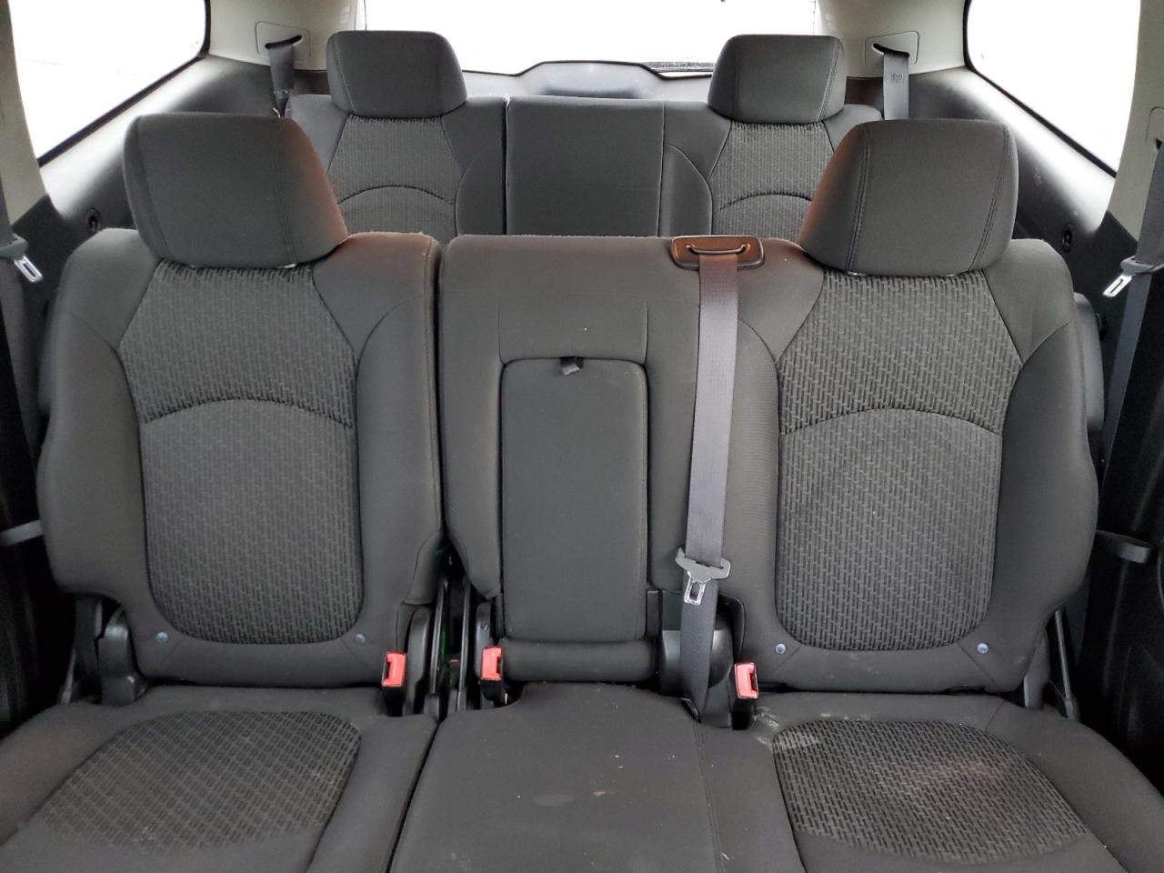 CHEVROLET TRAVERSE LT