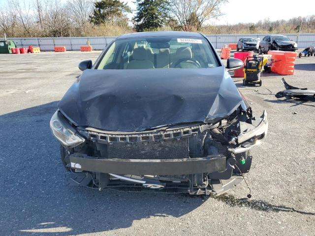 2017 HYUNDAI ELANTRA 4D #3301933448