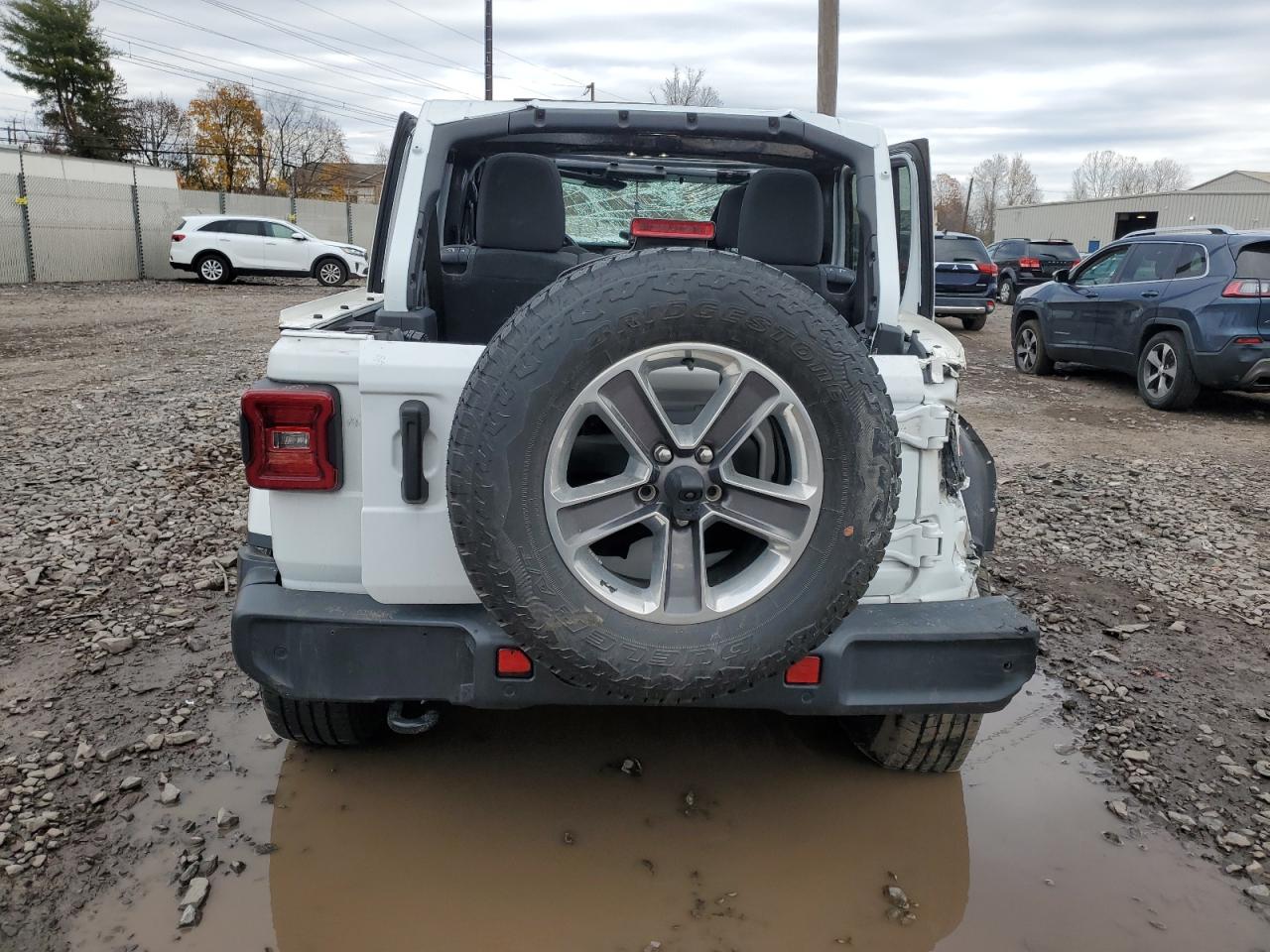 JEEP WRANGLER SAHARA