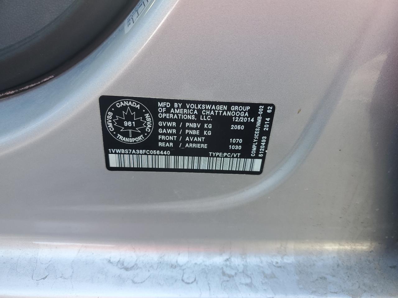 VOLKSWAGEN PASSAT SE