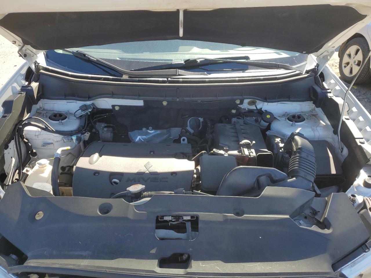 MITSUBISHI OUTLANDER SEL